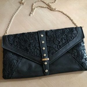 Black Shoulder Clutch